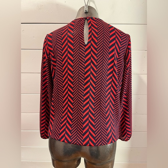 ❤️ MICHAEL MICHAEL KORS – Tie-Front Chevron Blouse – Size S - Picture 8 of 10